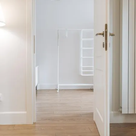 River View - Old * Bükreş