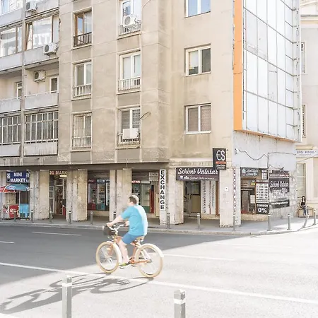 River View - Old Daire